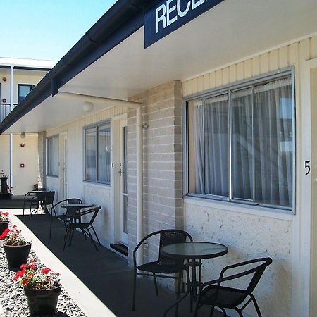 Cedar Court Motel 네이피어 외부 사진